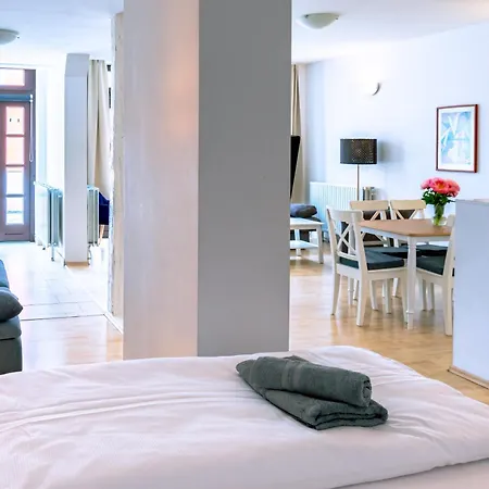 Gasthof Cblue Captain Hook, 3 Min Zum Strand, Leuchtturm, Küche Rostock